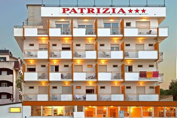 Hotel Patrizia Риччоне Экстерьер фото